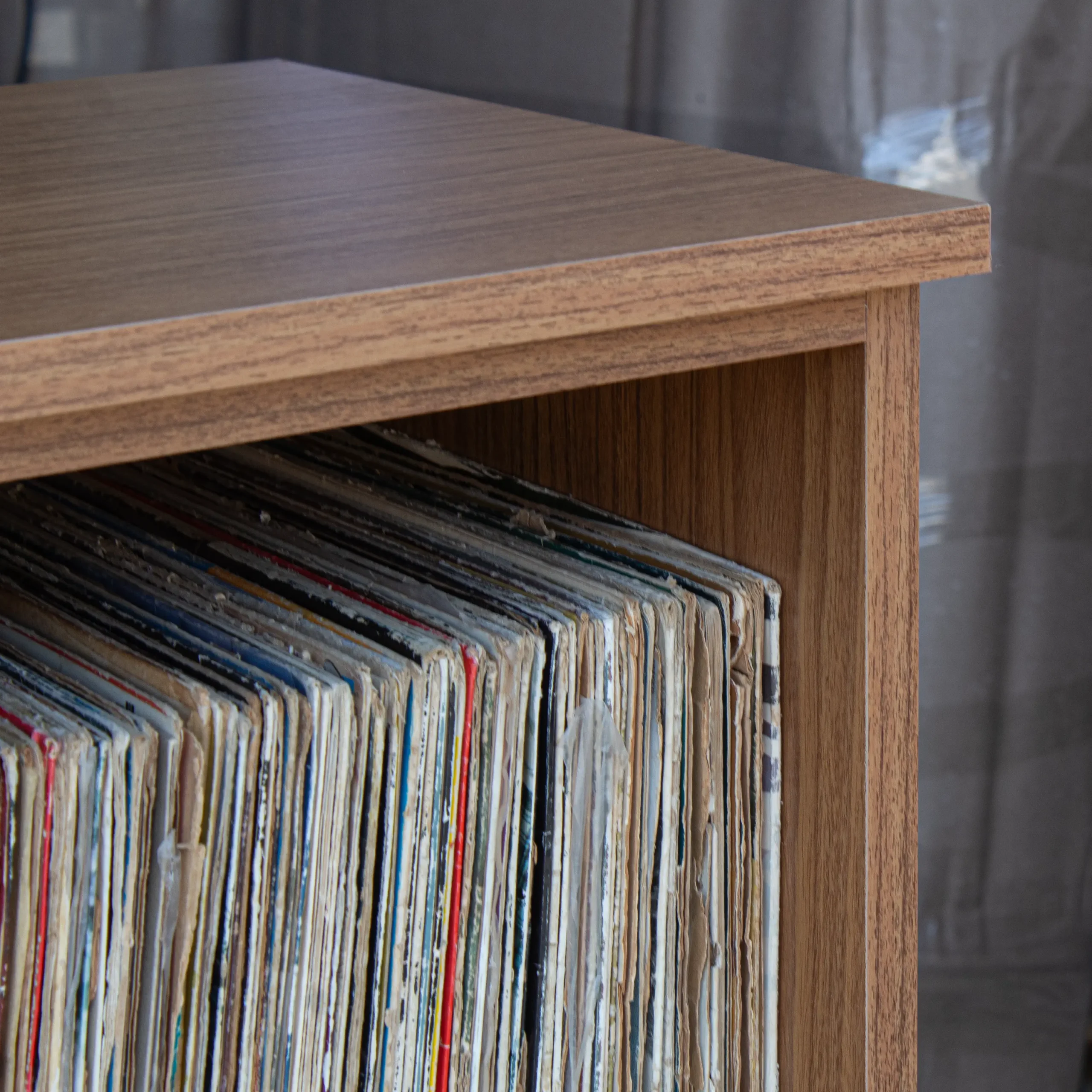 estante para discos de vinil louro freijó 170cm cin 001