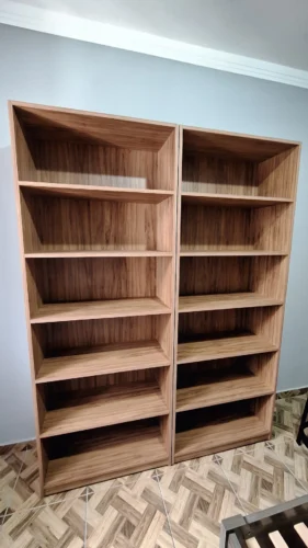 estante de livros para sala rod 1001